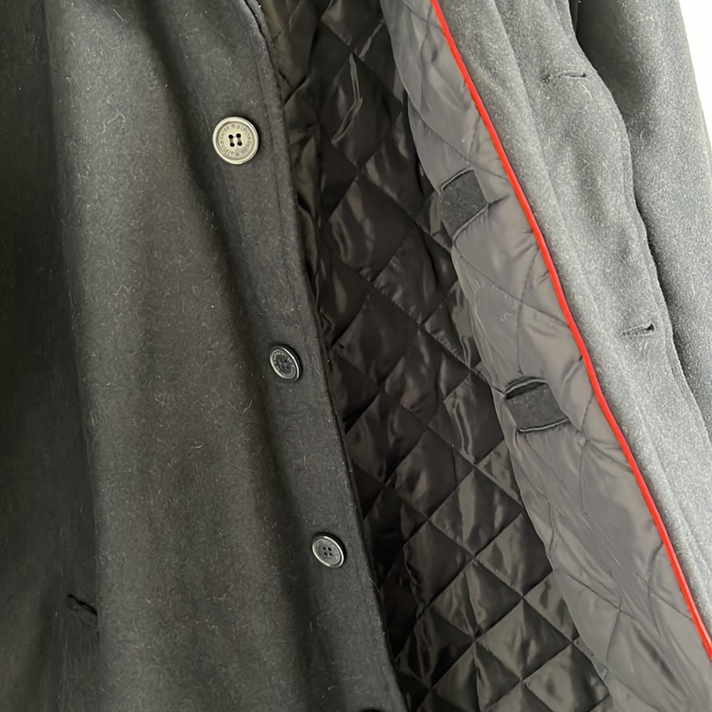 Alpine Swiss || Navy Coat - Picture 6 of 7